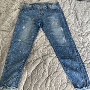 Skinny jeans. Street wear, waist snatch, slim, distressed, light wash, Y2k.